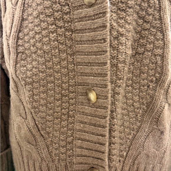 Abercrombie & Fitch Taupe Cable Knit Button-Up Cardigan - Picture 4 of 5